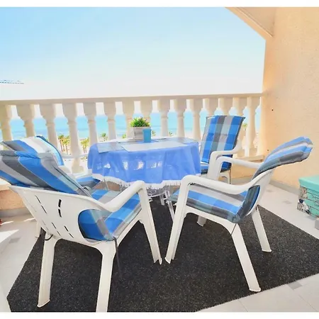 12 Sunny Sea Views
