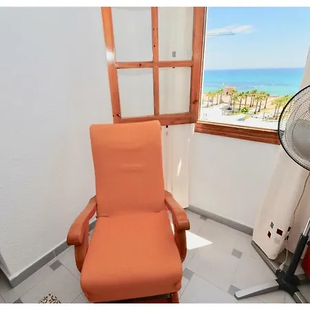 12 Sunny Sea Views 아파트 라 마타